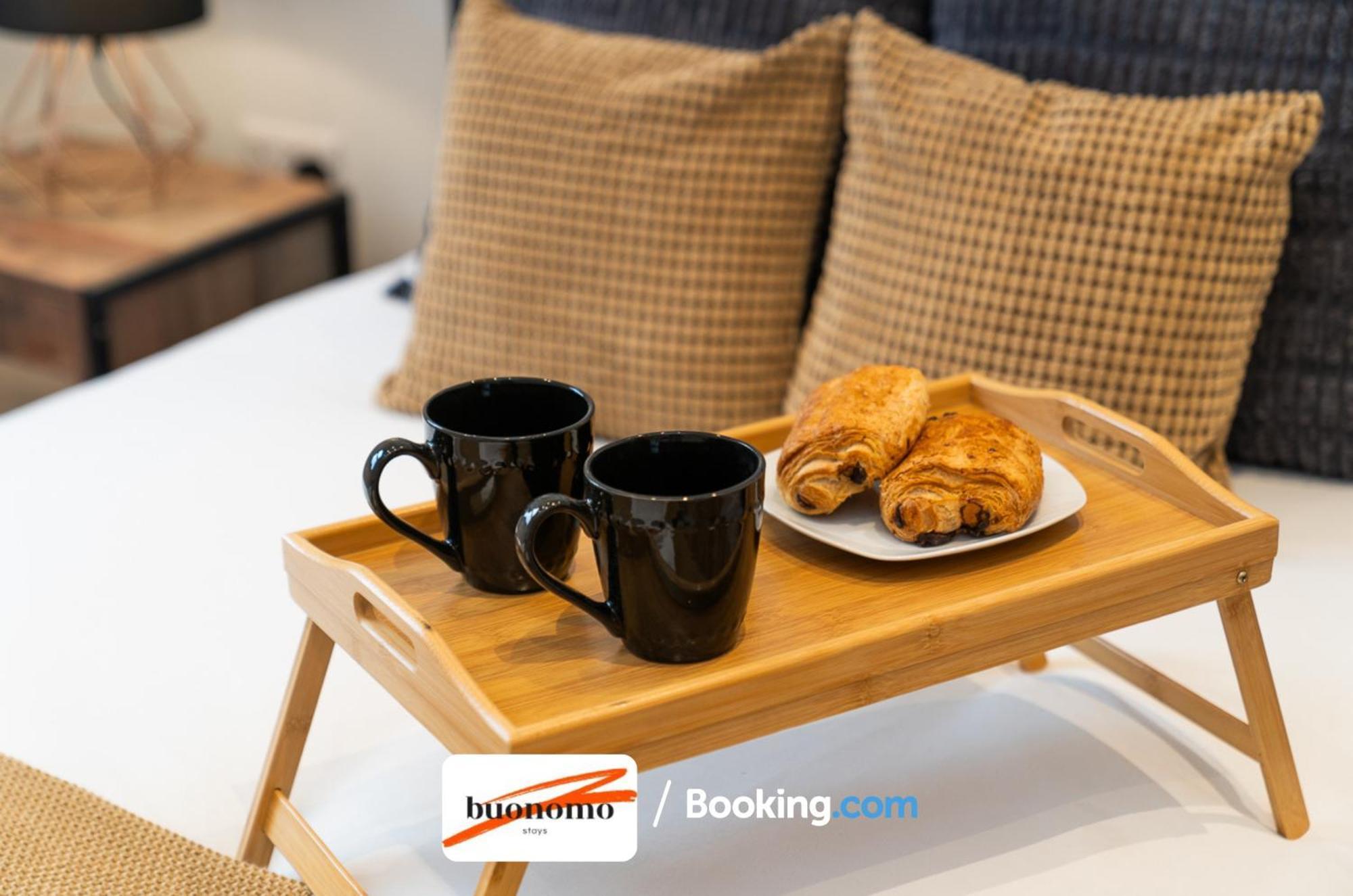 Two Bedroom Apartment At Buonomo Stays Short Lets & Serviced Accommodation Close To Wimbledon Tennis Courts Лондон Екстериор снимка