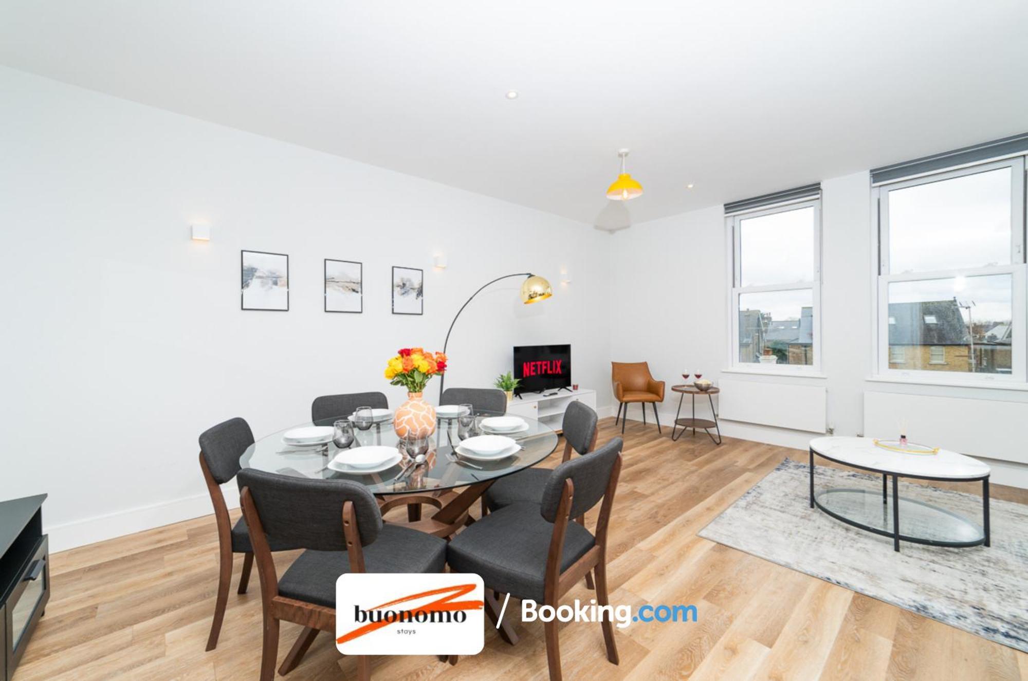 Two Bedroom Apartment At Buonomo Stays Short Lets & Serviced Accommodation Close To Wimbledon Tennis Courts Лондон Екстериор снимка